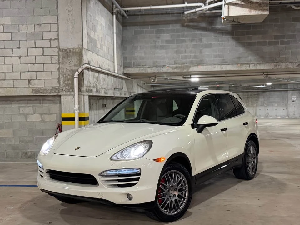 2012 Porsche 958 Cayenne - Image 17 of 17