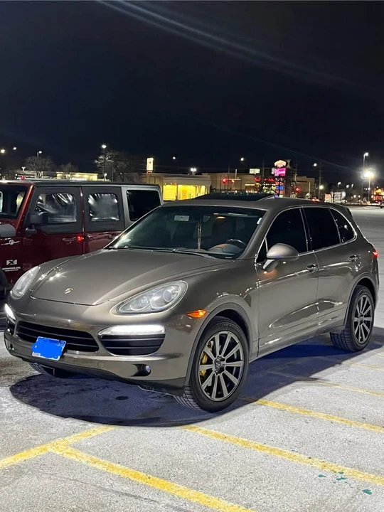 2012 Porsche 958 Cayenne - Image 3 of 3
