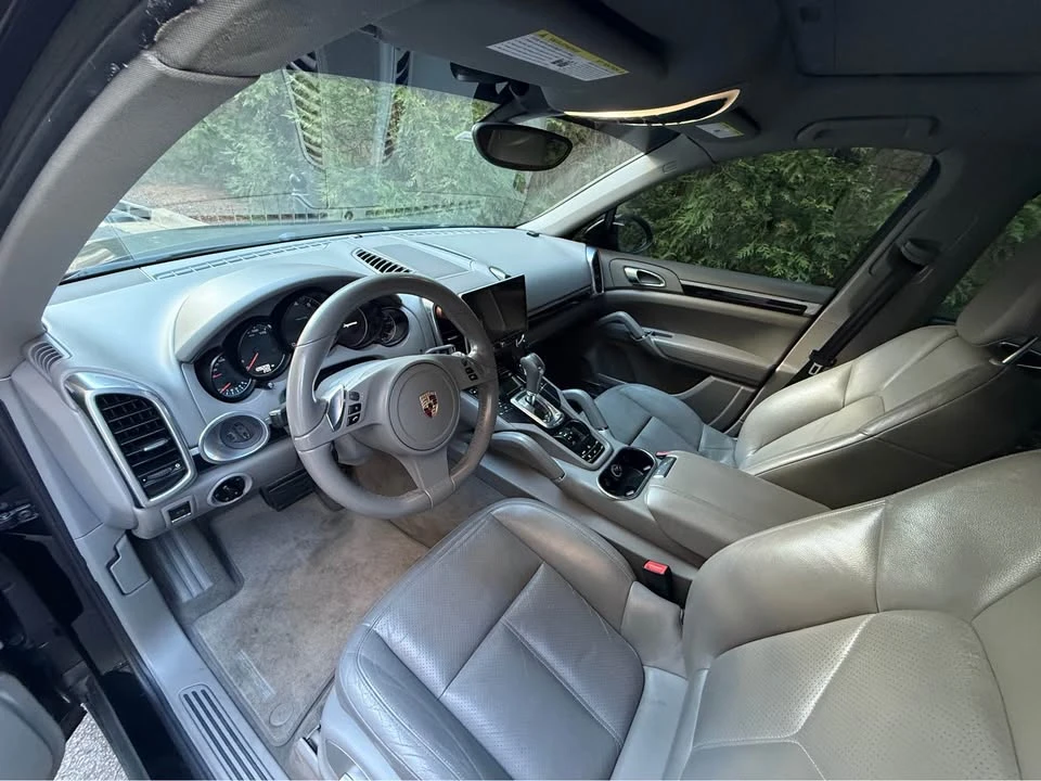 2012 Porsche 958 Cayenne - Image 7 of 15