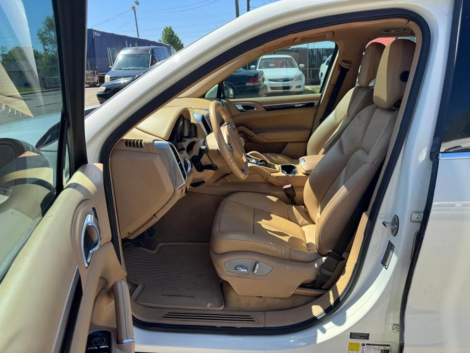 2012 Porsche 958 Cayenne - Image 19 of 20