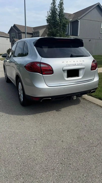 2012 Porsche 958 Cayenne - Image 4 of 11