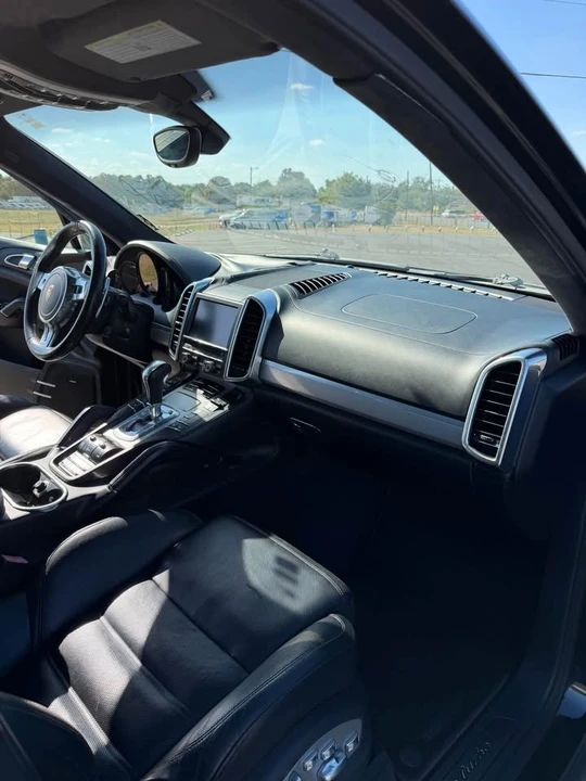 2012 Porsche 958 Cayenne Turbo - Image 13 of 20