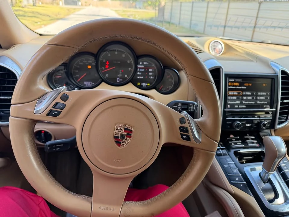 2012 Porsche 958 Cayenne Turbo - Image 6 of 11