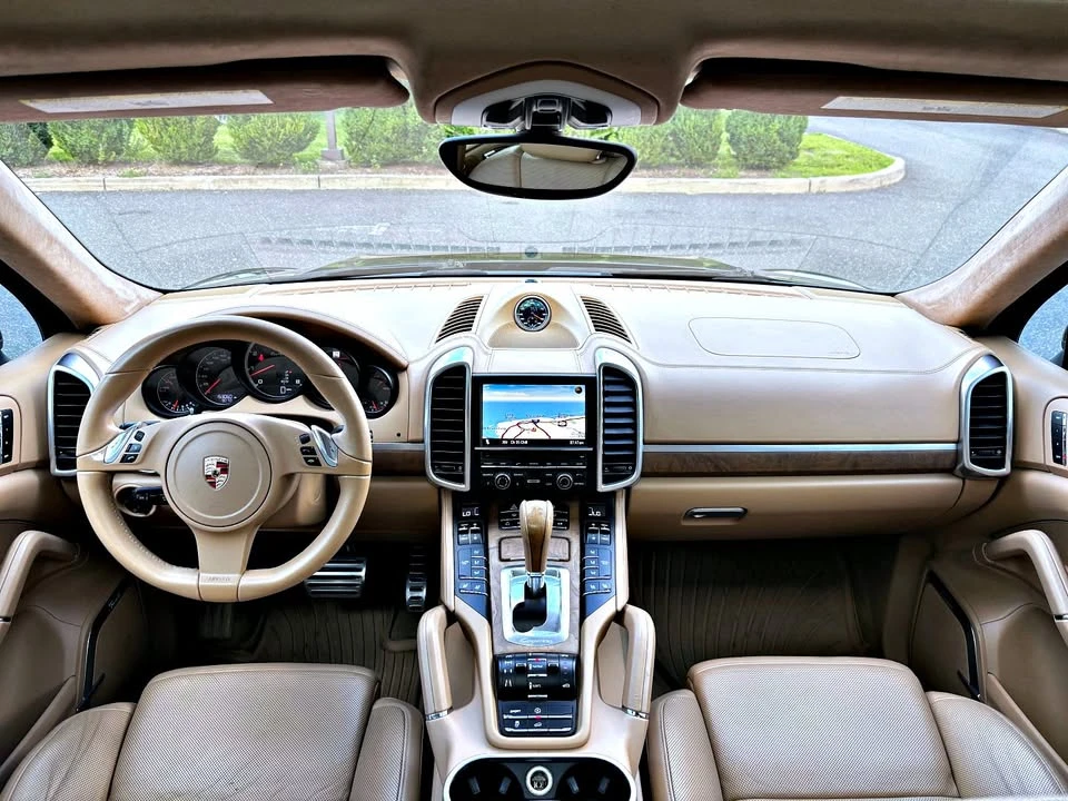 2012 Porsche 958 Cayenne Turbo - Image 12 of 20