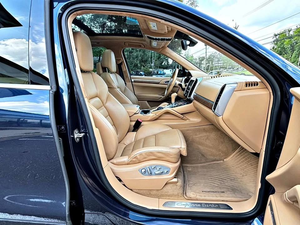 2012 Porsche 958 Cayenne Turbo - Image 15 of 20