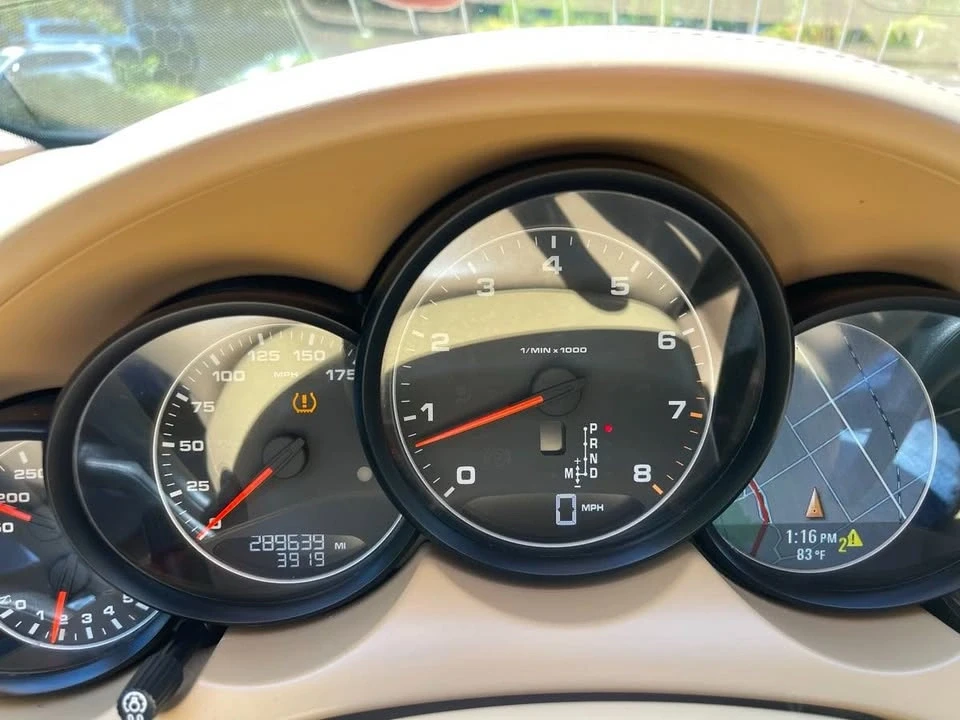 2012 Porsche 958 Cayenne - Image 11 of 20