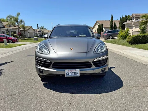 2012 Porsche Cayenne S