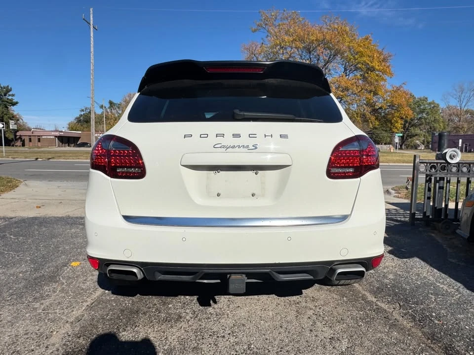 2012 Porsche 958 Cayenne S - Image 5 of 12