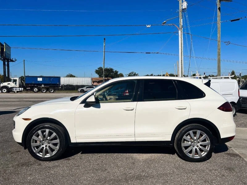 2012 Porsche 958 Cayenne S - Image 7 of 13