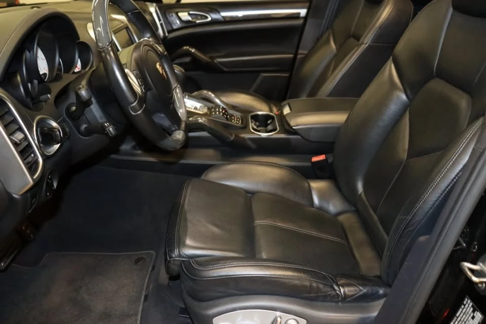 2012 Porsche 958 Cayenne Turbo - Image 4 of 10