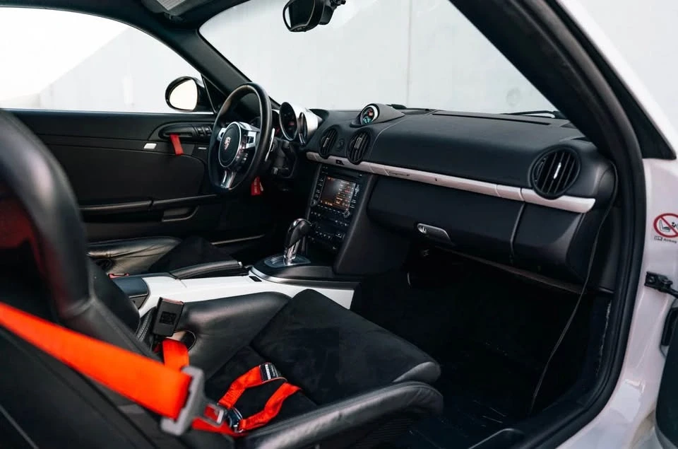 2012 Porsche 987 Cayman R - Image 15 of 16