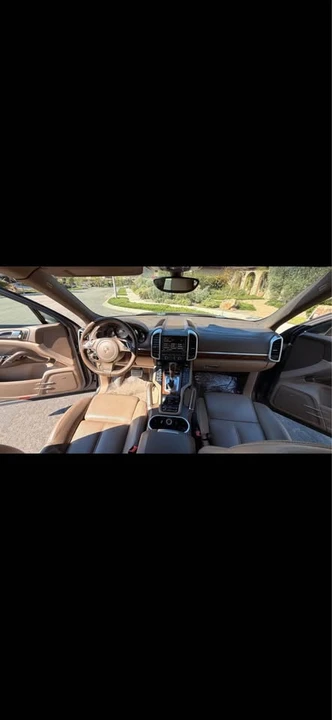 2012 Porsche 958 Cayenne S - Image 9 of 16