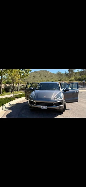 2012 Porsche 958 Cayenne S - Image 15 of 16
