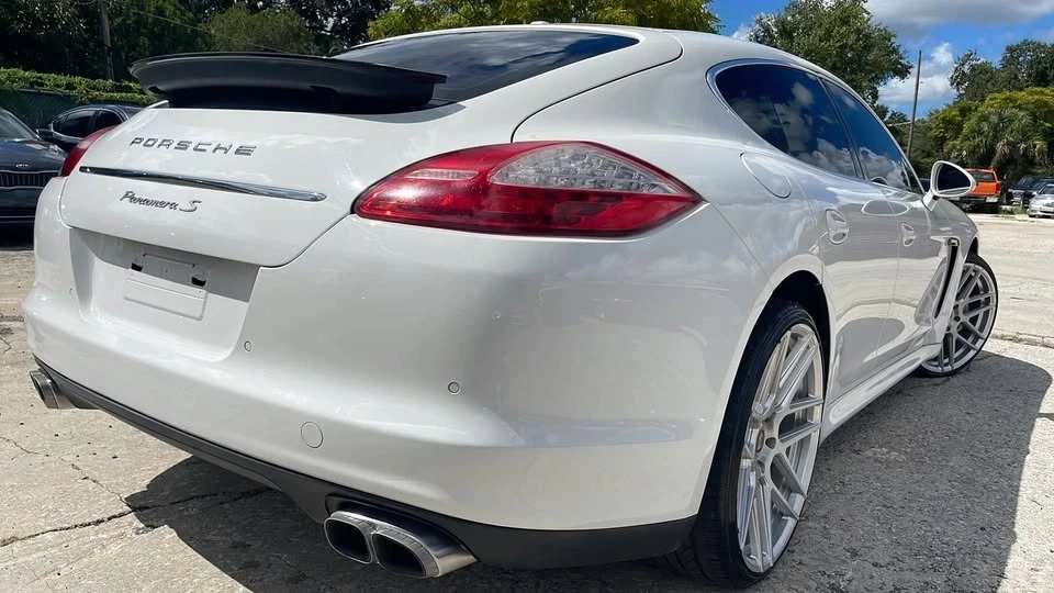 2012 Porsche 970 Panamera - Image 9 of 20