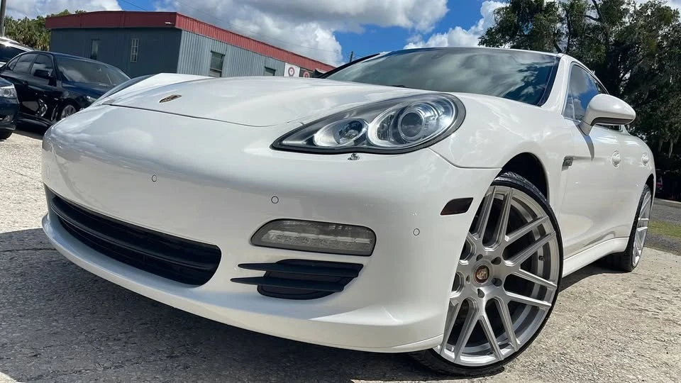 2012 Porsche 970 Panamera - Image 2 of 19
