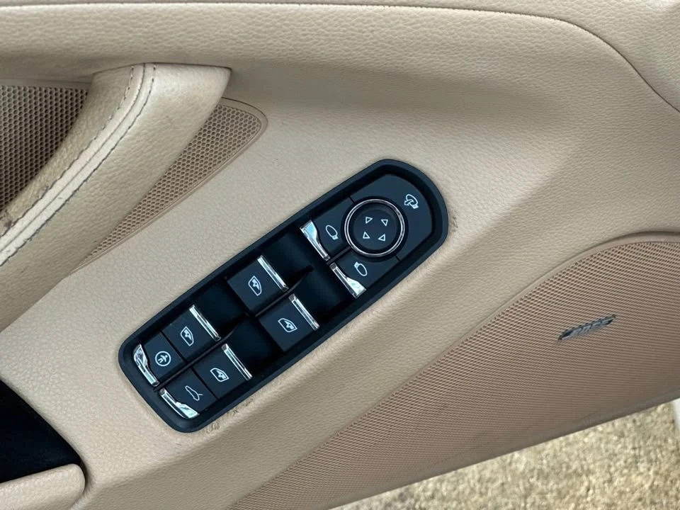 2012 Porsche 970 Panamera - Image 15 of 16
