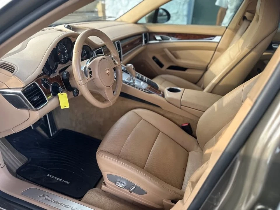 2012 Porsche 970 Panamera - Image 9 of 16