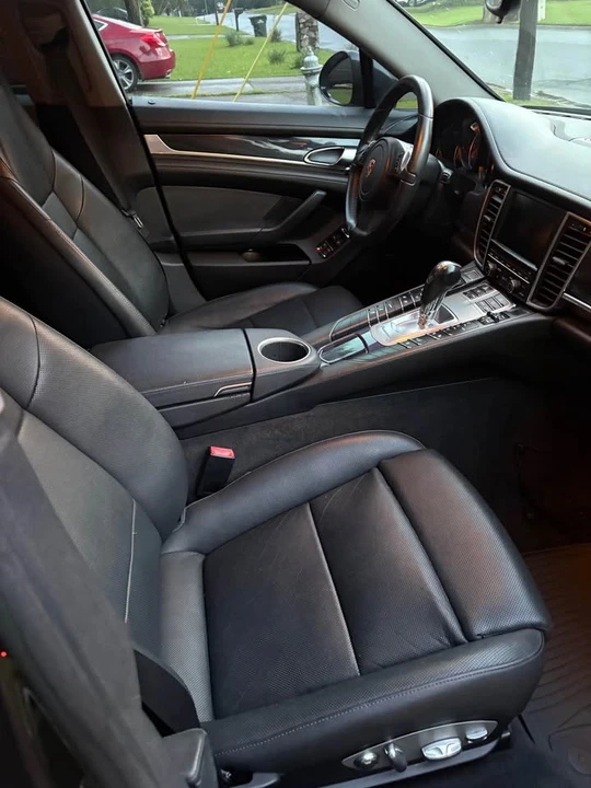 2012 Porsche 970 Panamera - Image 11 of 20
