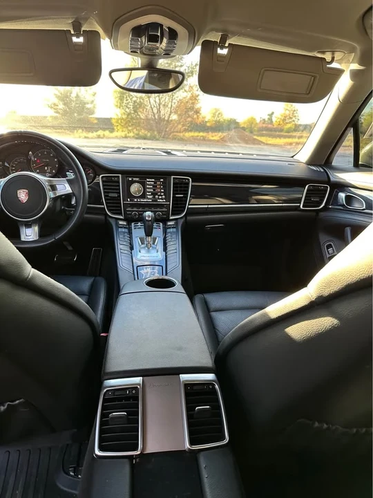 2012 Porsche 970 Panamera - Image 8 of 12