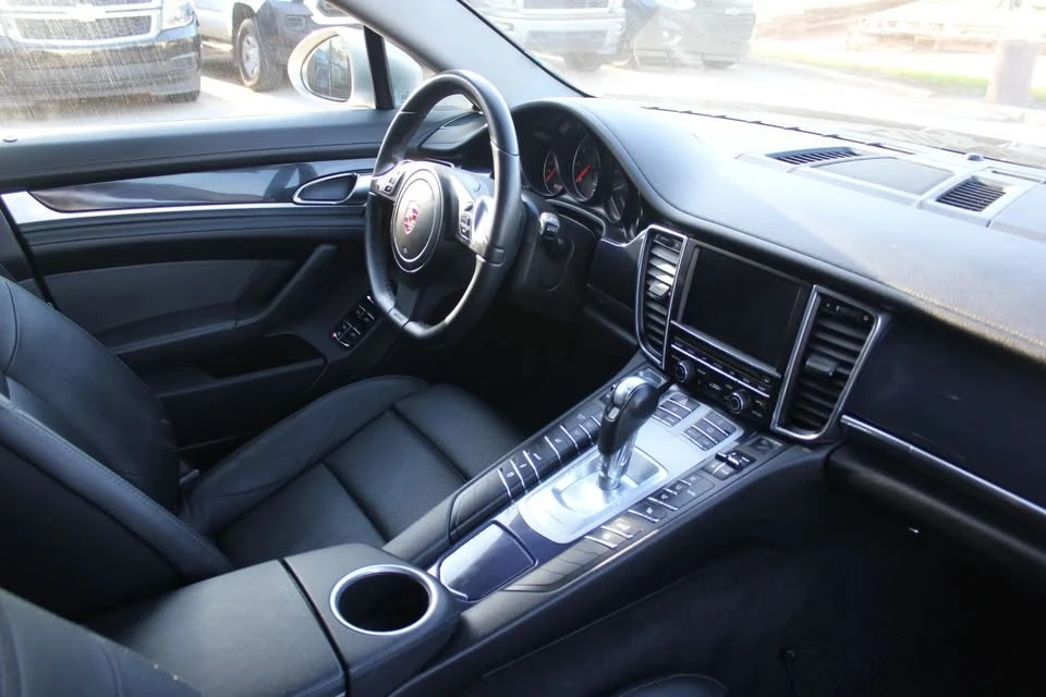 2012 Porsche 970 Panamera - Image 12 of 17