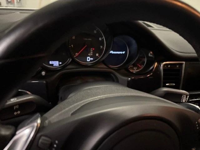 2012 Porsche 970 Panamera - Image 4 of 4