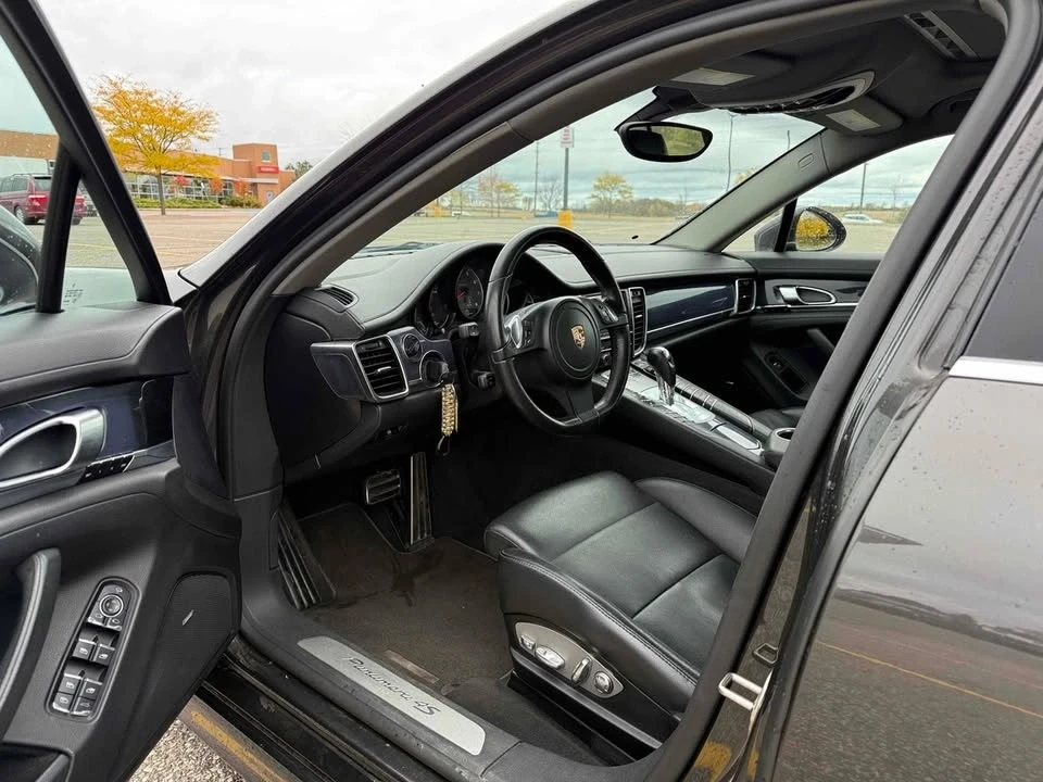 2012 Porsche 970 Panamera - Image 9 of 17