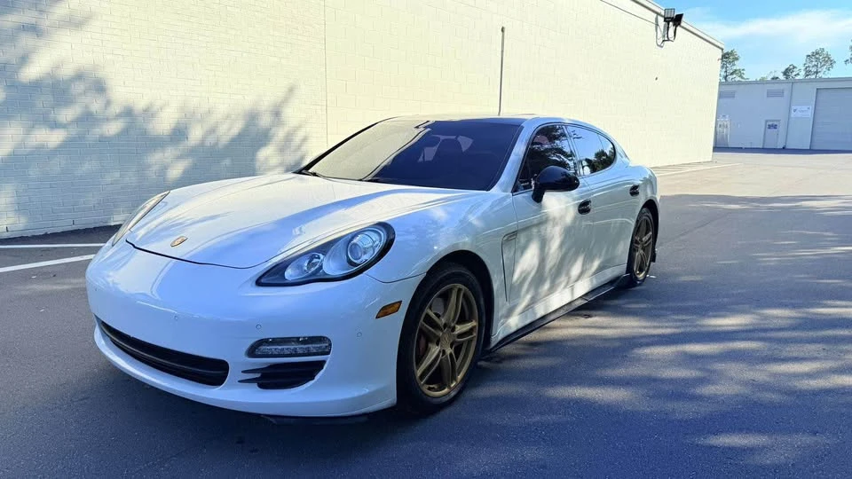 2012 Porsche 970 Panamera - Image 2 of 12