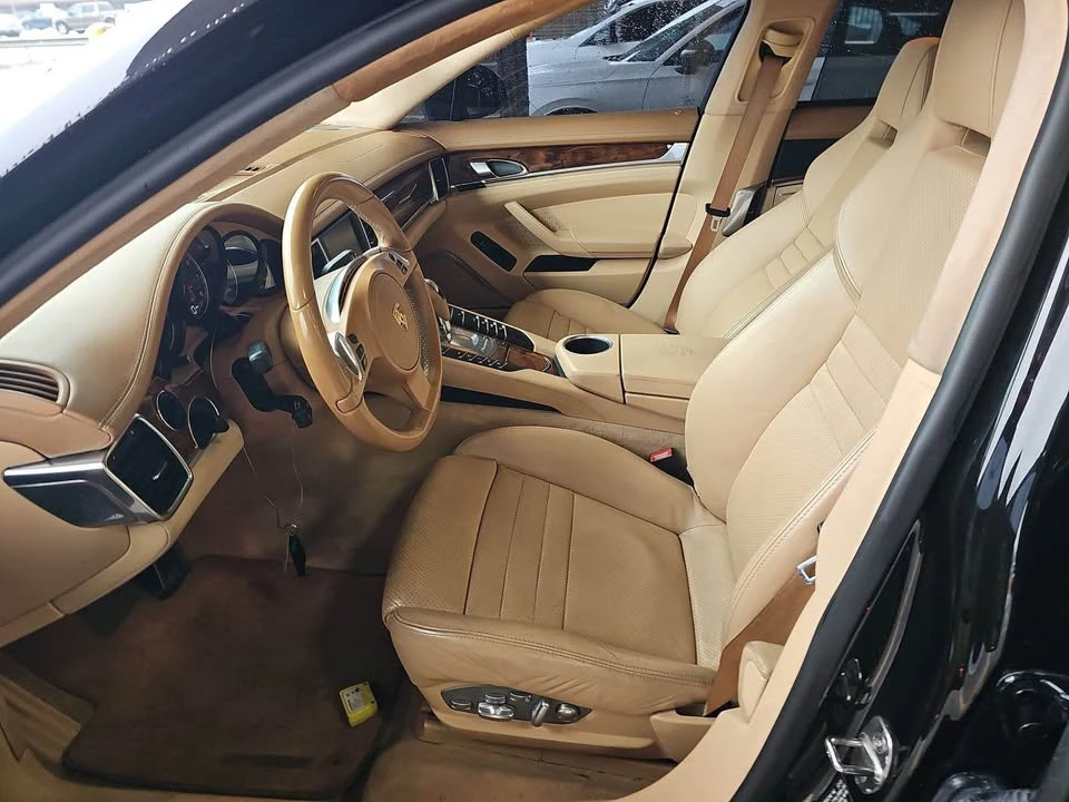 2012 Porsche 970 Panamera - Image 9 of 12