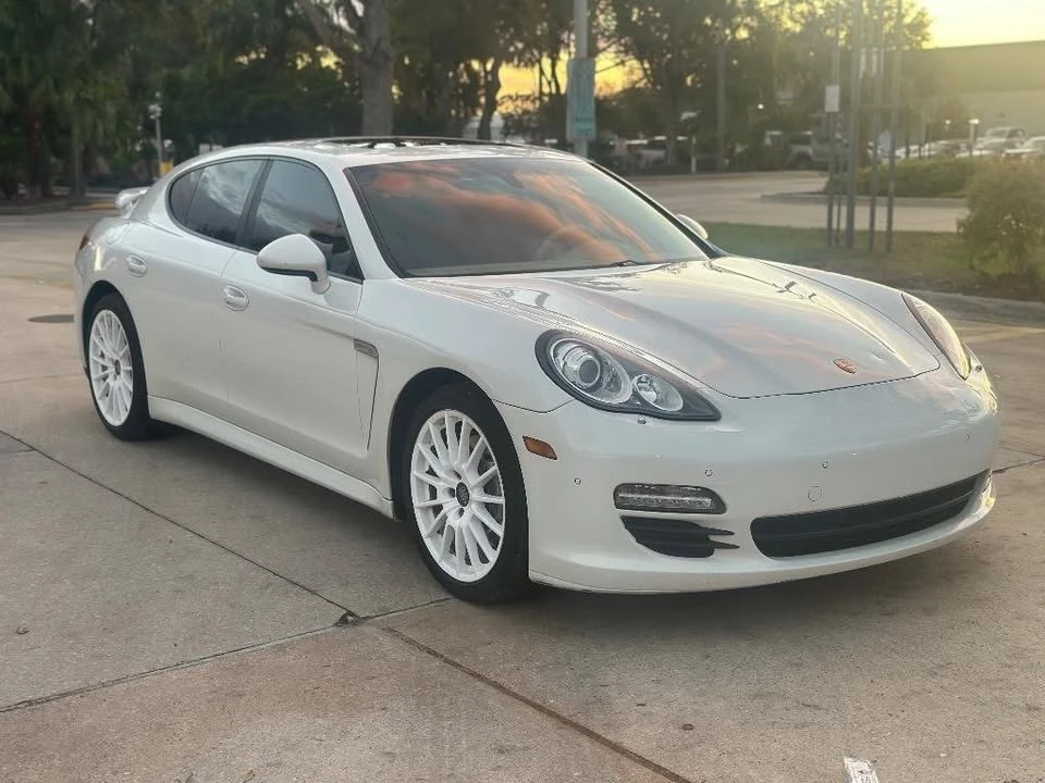 2012 Porsche 970 Panamera - Image 8 of 20