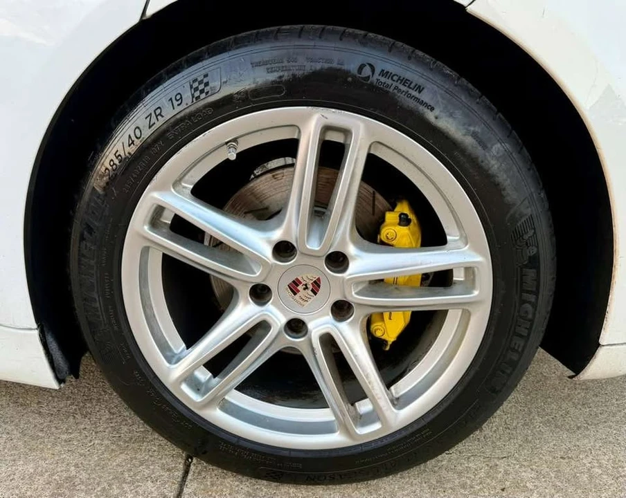 2012 Porsche 970 Panamera - Image 11 of 20