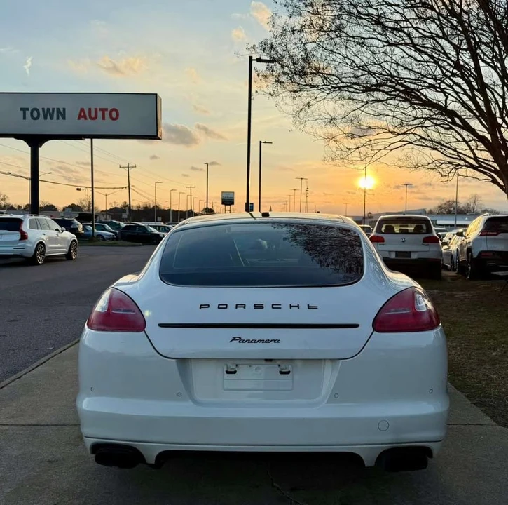 2012 Porsche 970 Panamera - Image 16 of 20
