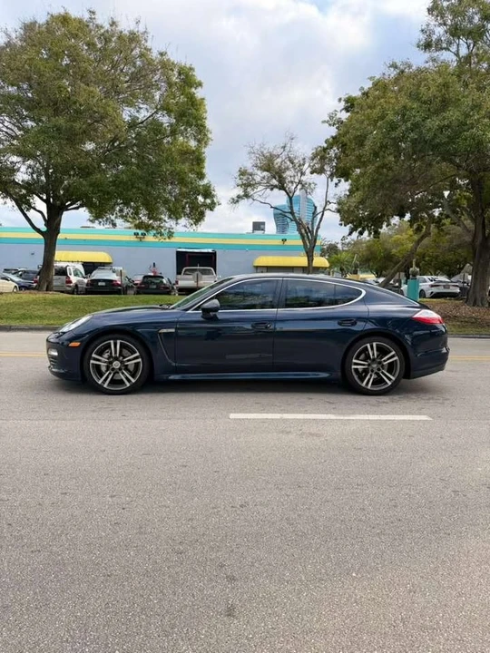 2012 Porsche 970 Panamera - Image 6 of 8