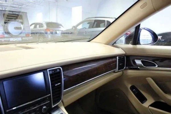 2012 Porsche 970 Panamera - Image 13 of 14