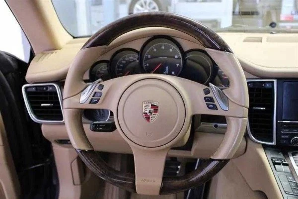 2012 Porsche 970 Panamera - Image 10 of 14