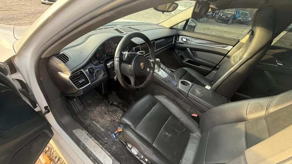 2012 Porsche 970 Panamera - Image 5 of 8