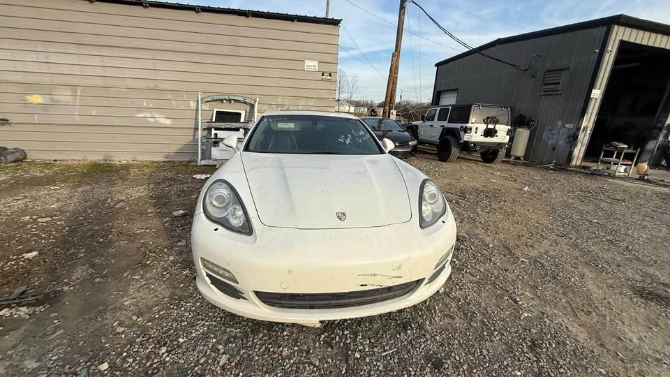 2012 Porsche 970 Panamera - Image 7 of 8