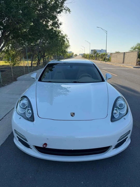 2012 Porsche 970 Panamera - Image 2 of 5