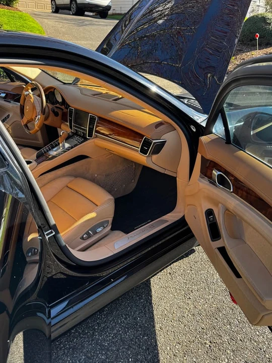 2012 Porsche 970 Panamera 4S - Image 11 of 20