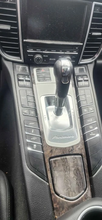 2012 Porsche 970 Panamera S - Image 9 of 10