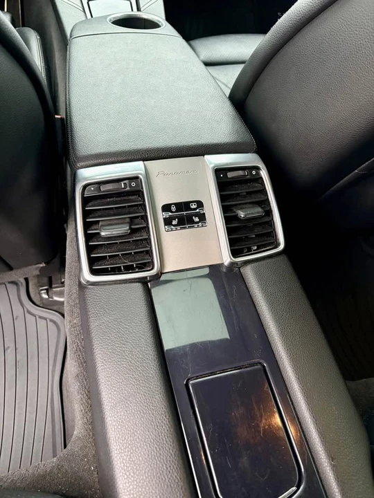 2012 Porsche 970 Panamera - Image 13 of 14