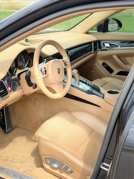 2012 Porsche 970 Panamera - Image 12 of 16