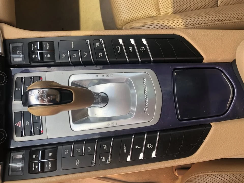 2012 Porsche 970 Panamera - Image 10 of 15