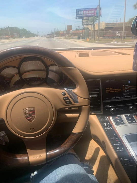 2012 Porsche 970 Panamera - Image 6 of 12