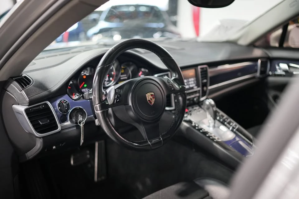 2012 Porsche 970 Panamera - Image 14 of 20