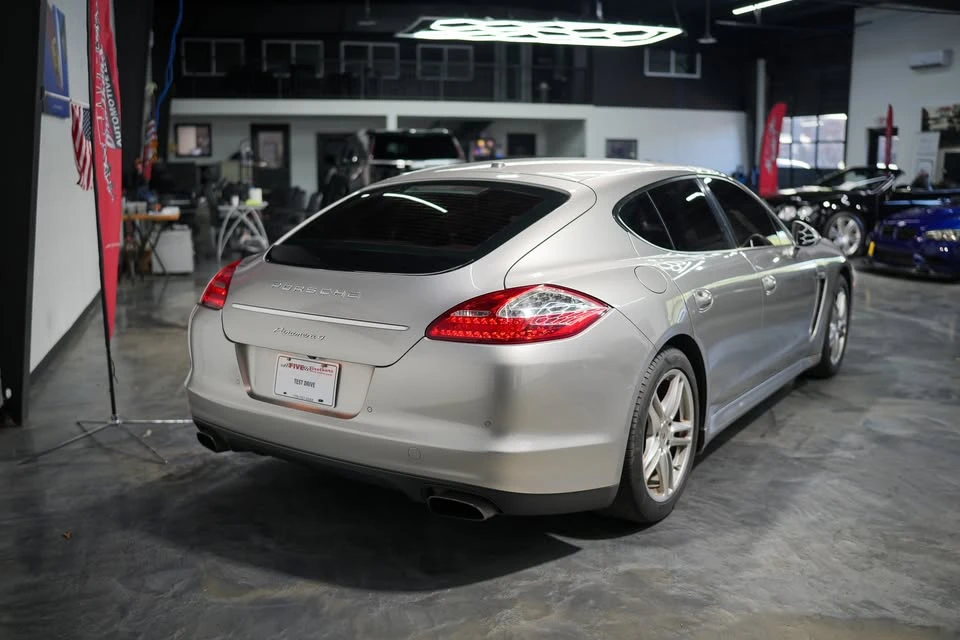 2012 Porsche 970 Panamera - Image 9 of 20