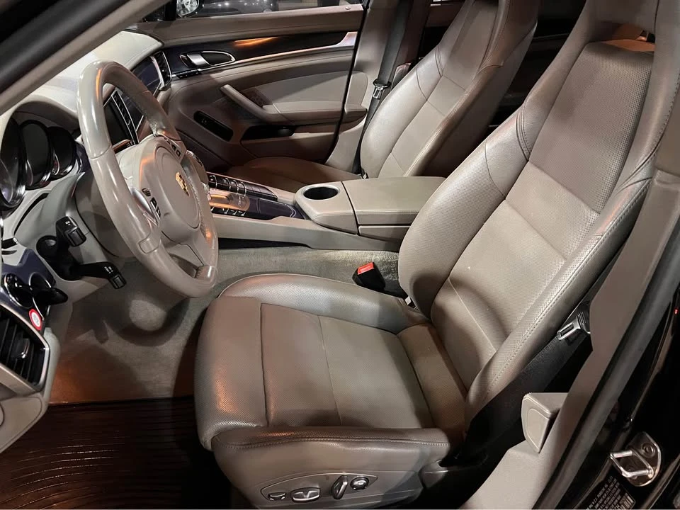 2012 Porsche 970 Panamera - Image 9 of 19