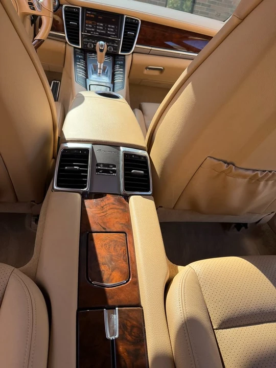 2012 Porsche 970 Panamera - Image 11 of 13