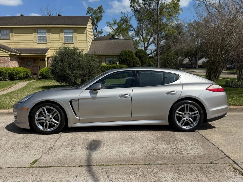 2012 Porsche 970 Panamera - Image 4 of 5