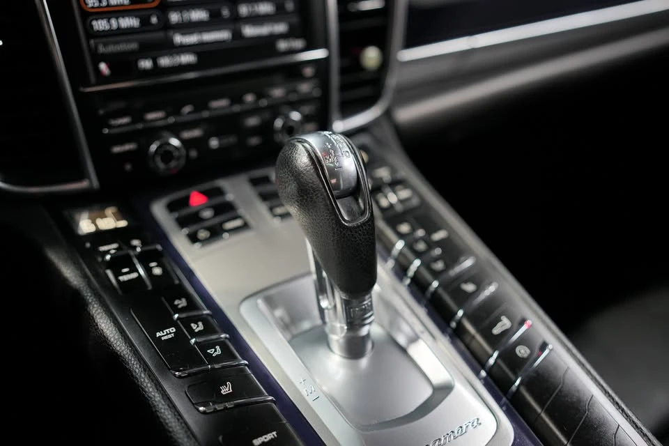 2012 Porsche 970 Panamera - Image 17 of 20