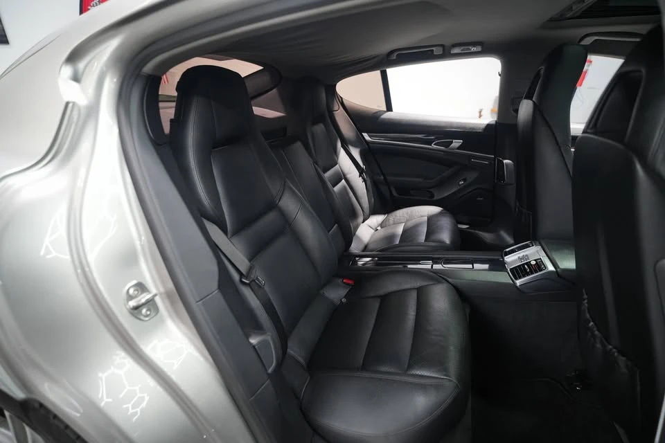 2012 Porsche 970 Panamera - Image 19 of 20